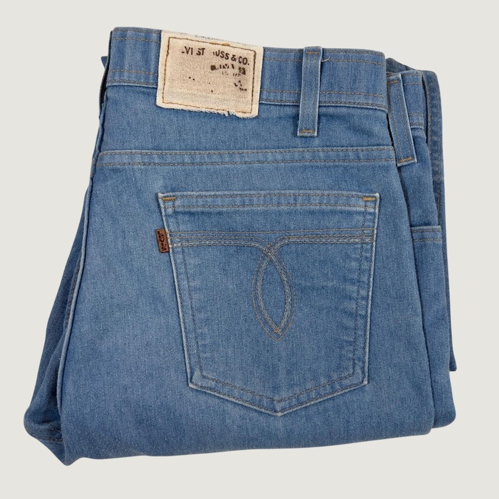 Levi's Action Jeans Womens 36x32 Light Blue Denim Jeans Vintage 90s